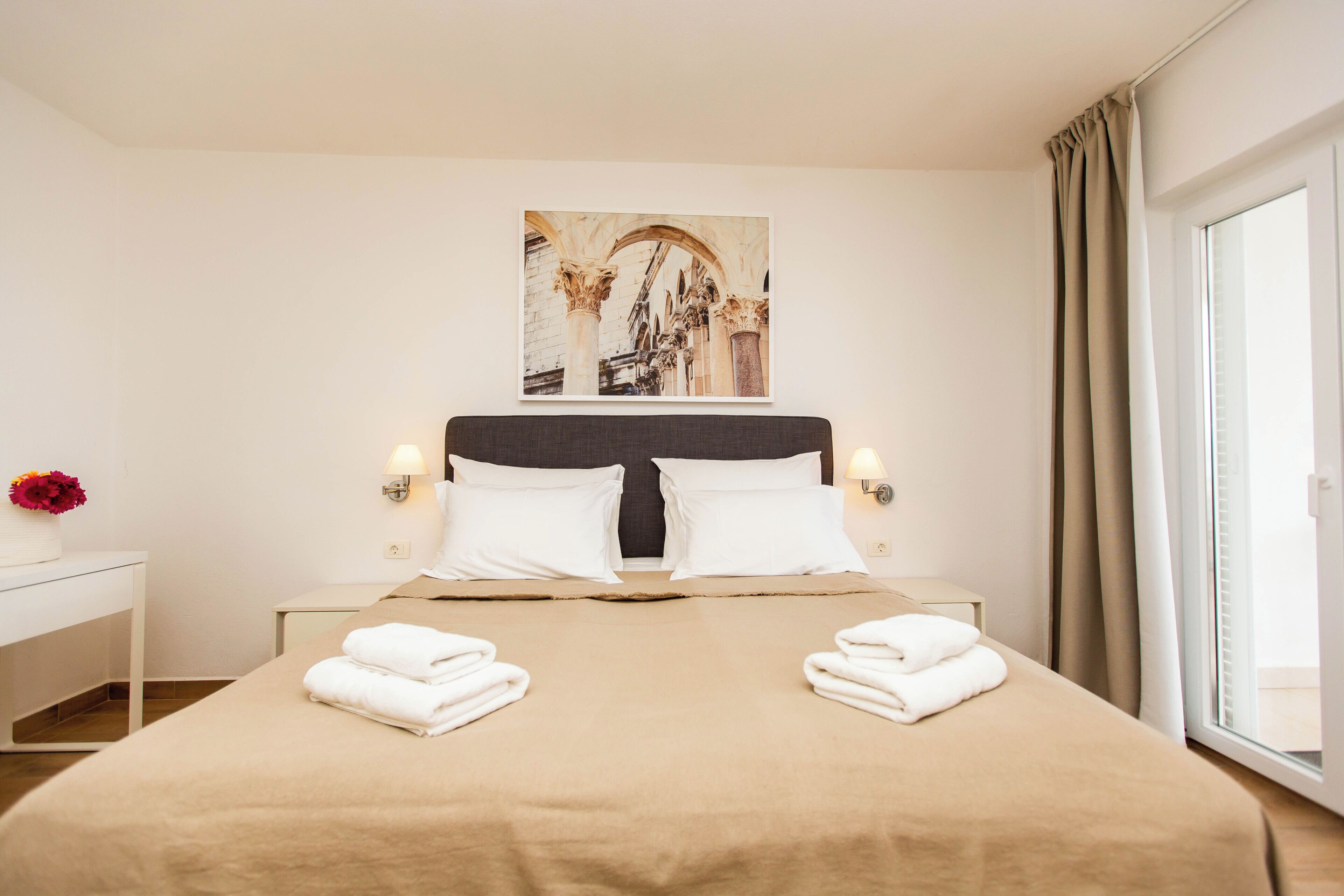 2 bedrooms, free WiFi, bed sheets
