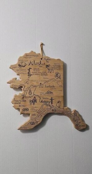 Interior detail - Fairbanks Rafiki-Unit 2 (Fairbanks)