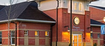 Cozy Bungalow in Wingate w Patio, Grill, Firepit - Easy Access To Bypass & Monroe! +15% Off Stay!