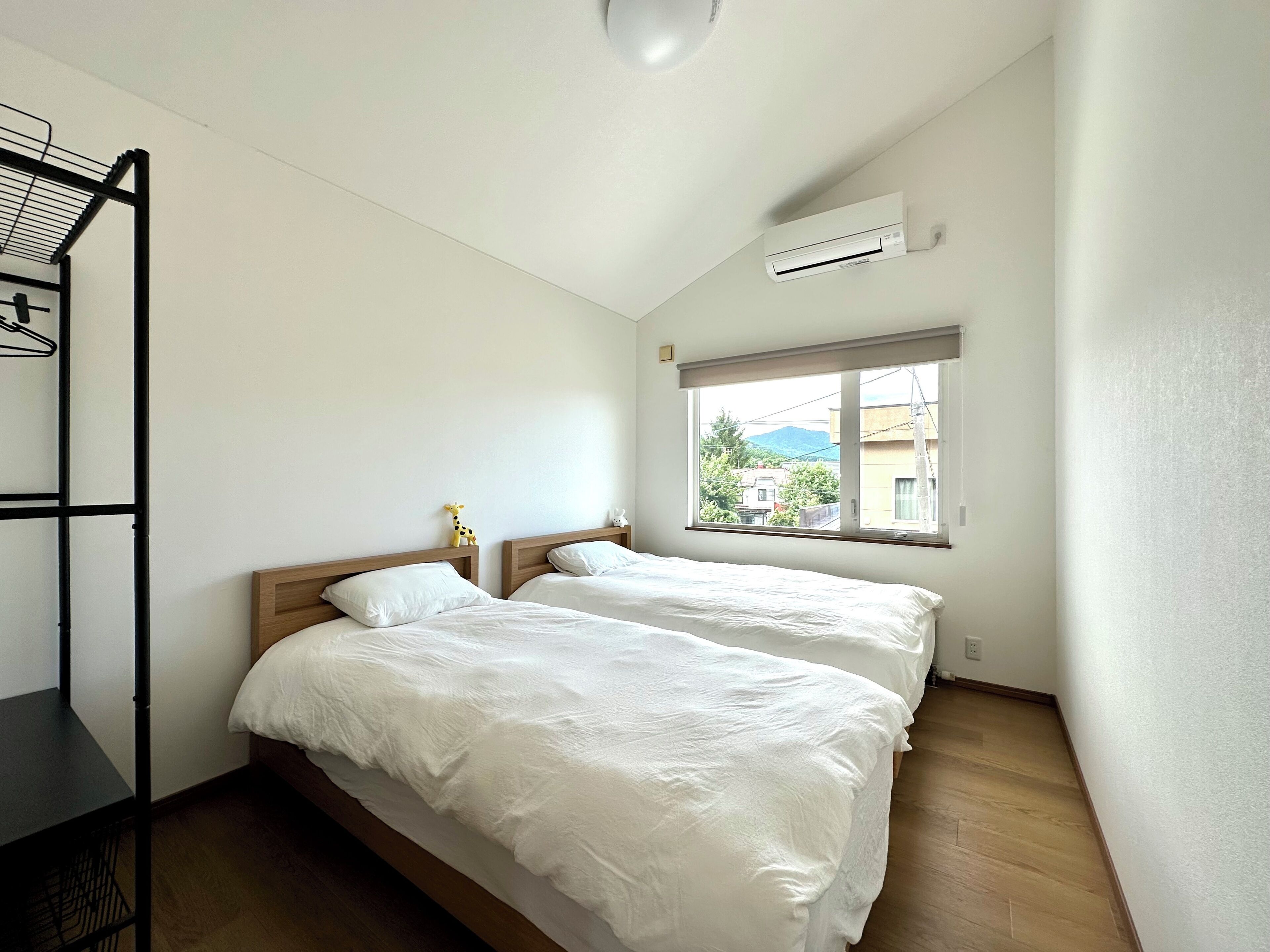 4 bedrooms, WiFi (free)