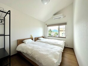 4 chambres, accès au Wi-Fi (inclus)