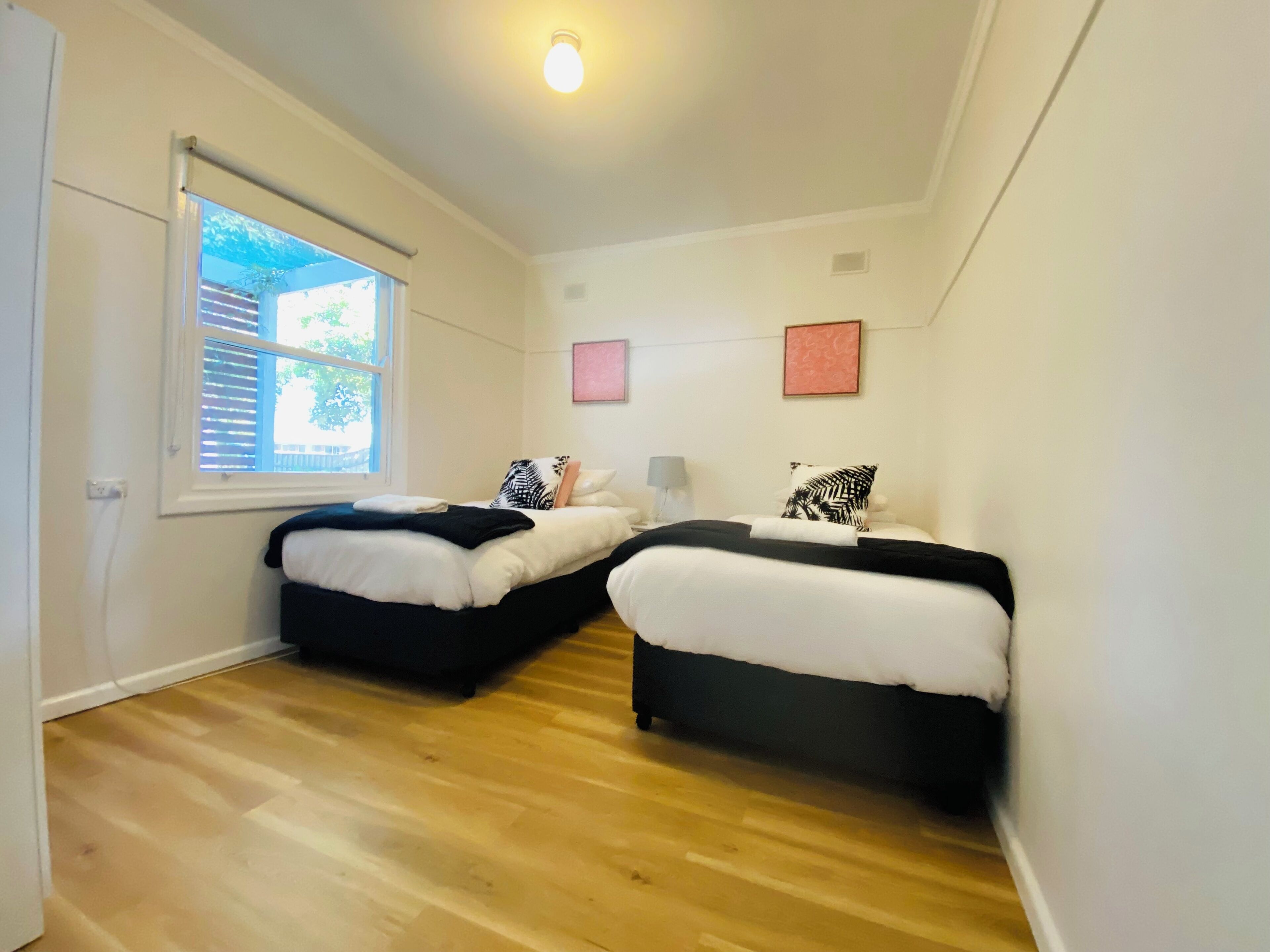 3 bedrooms, desk, iron/ironing board, travel cot