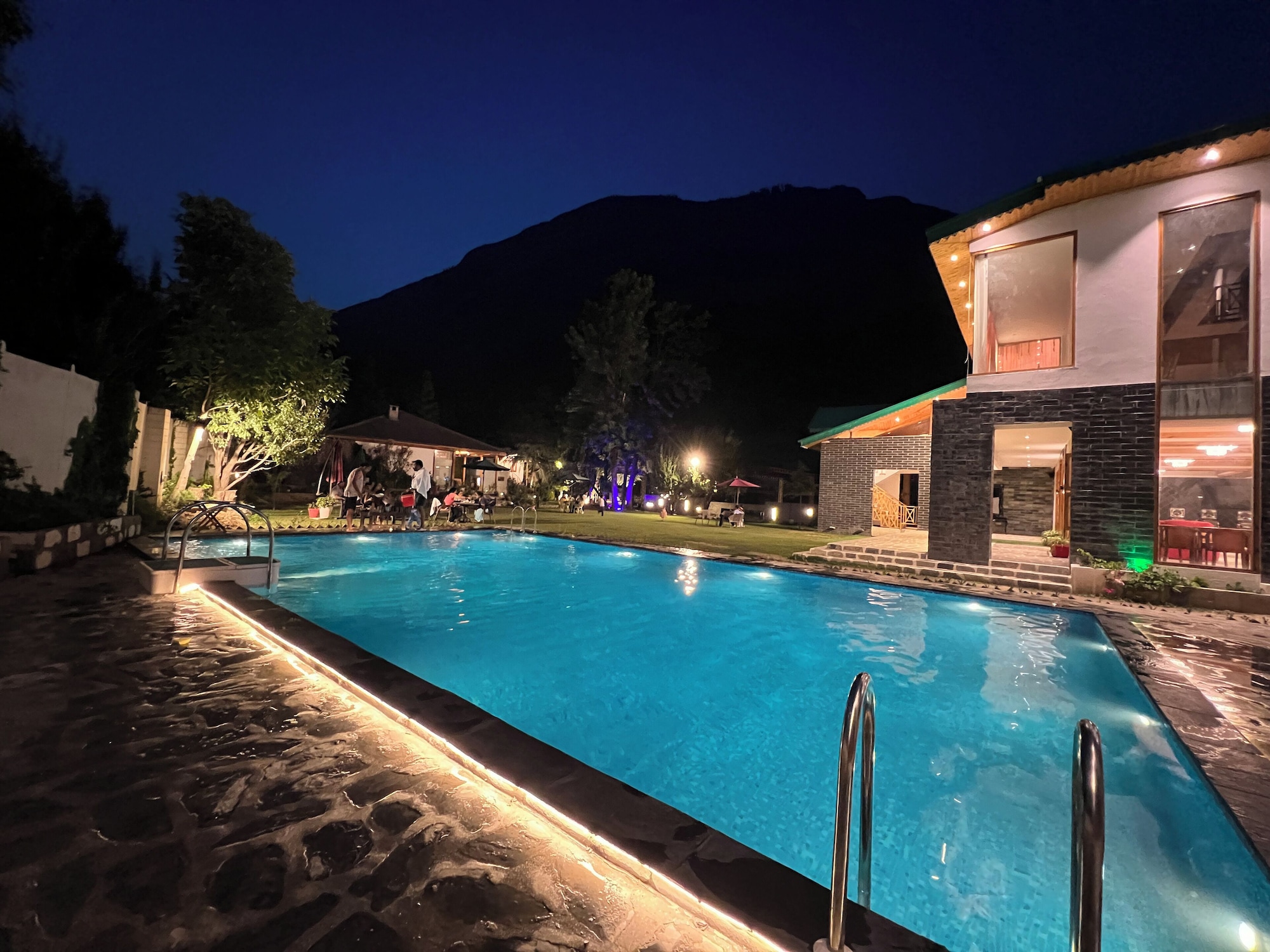 3 Star Hotels