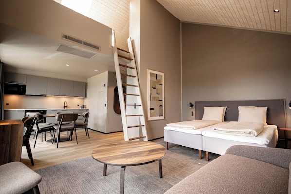 Family Apartment | Premium bedding, down comforters, in-room safe, desk - Hotel Melfarhus (Middelfart)