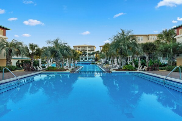 Pool - Isle Be Back by AvantStay | Pool, 2blocks to Beach (Panama City Beach)