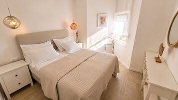 1 quarto, Wi-Fi de cortesia, roupa de cama