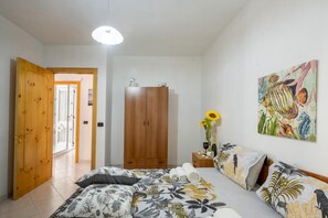 2 bedrooms, free WiFi - Oasi Blu in San Foca, Wi-fi, Parking (San Foca)