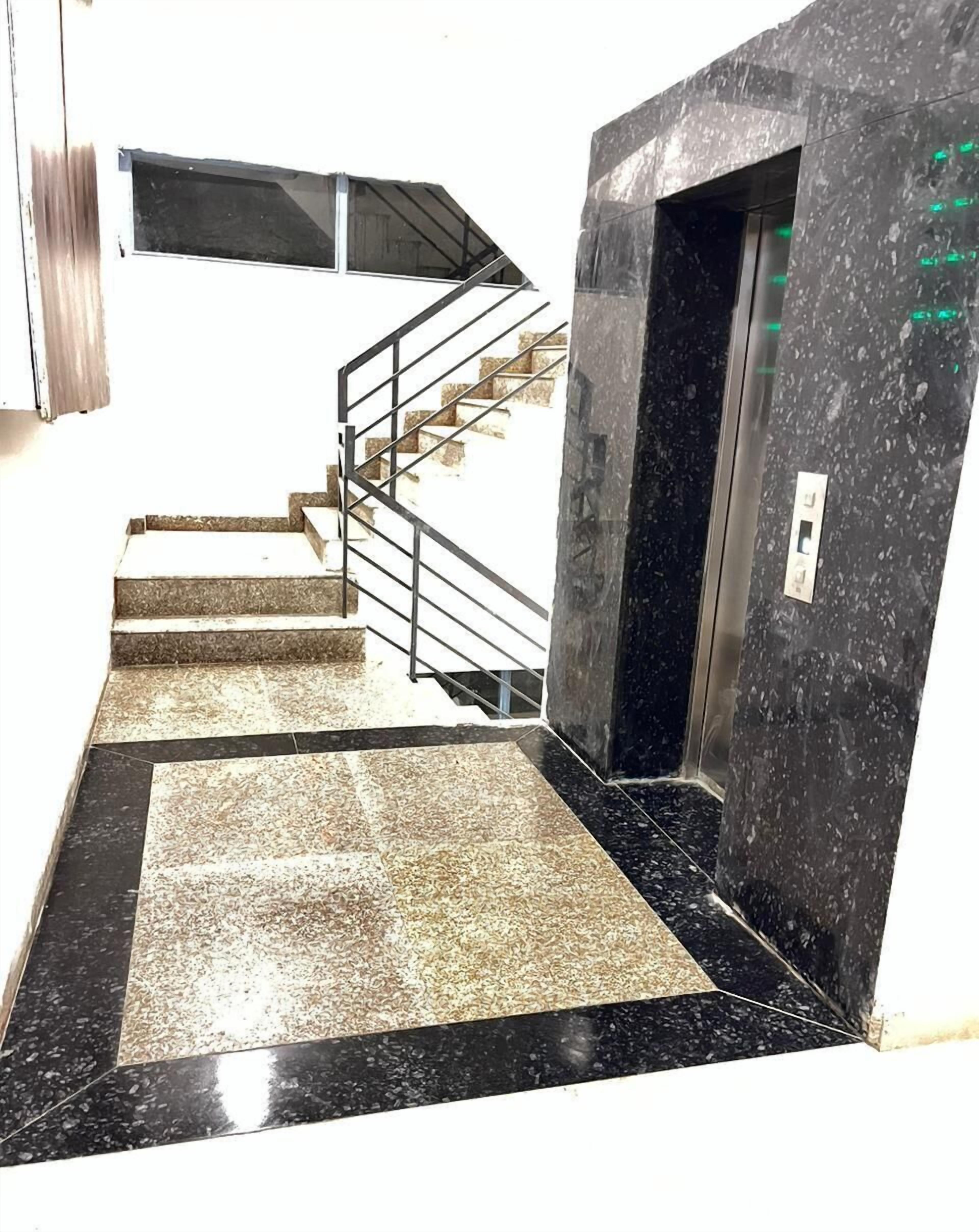 32-inch LCD TV with digital channels