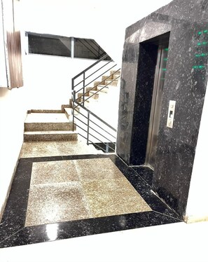 32-inch LCD TV with digital channels