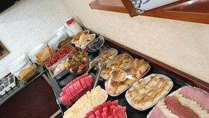 Free daily buffet breakfast - Arda Palace Hotel (Tashkent)