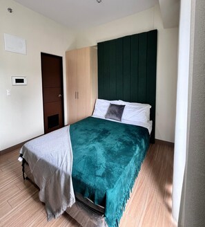 ห้องพัก, 1 ห้องนอน, พร้อมสิ่งอำ นวยความสะดวกสำหรับผู้พิการ, สูบบุหรี่ได้ | 1 ห้องนอน