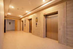 Elevator