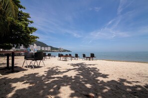 Beach/ocean view - Rainbow Paradise Hotel Tg Bungah Beach (George Town)