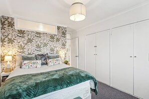 Apartamento | 2 dormitorios, tabla de planchar con plancha, wifi gratis y ropa de cama