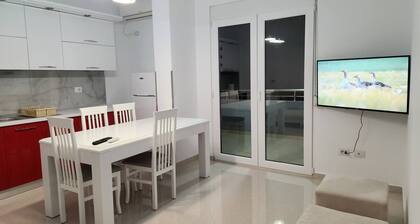 Cozy Apartment in Fier, Albania - City Center Retreat