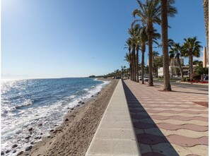 En la playa