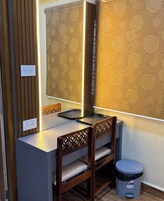 高级双人房, 露台, 城市景观 | 浴室 | 免费洗浴用品、吹风机、拖鞋、毛巾