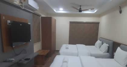 Lakshmi Naraya Grand