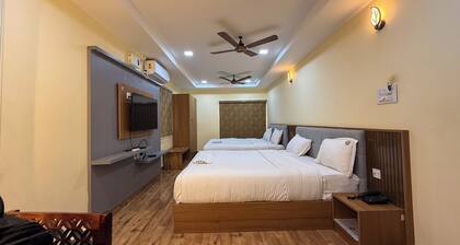 Lakshmi Naraya Grand