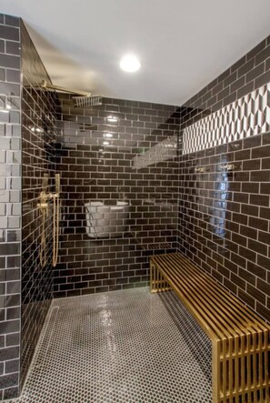 Hårtørrer, håndklæder