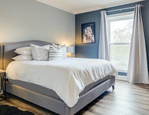 1 chambre, fer et planche Ă repasser, Wi-Fi gratuit, draps fournis