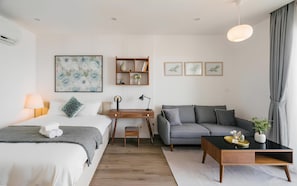 Perushuoneisto, parveke, kaupunkinäköala | 1 makuuhuone, työpöytä, pimennysverhot, äänieristys