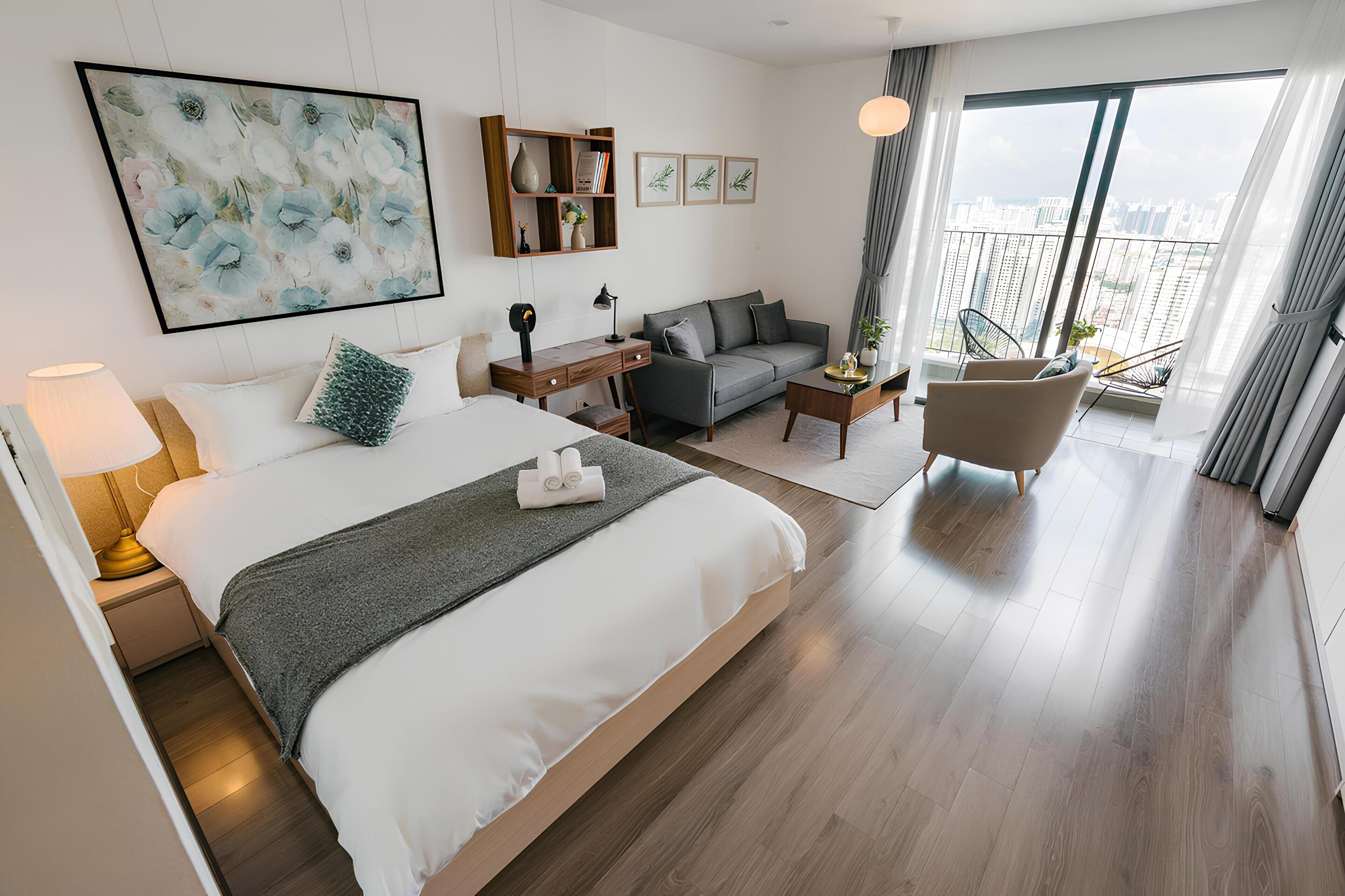Basic Apartment, Balcony, City View | 1 bedroom, desk, blackout curtains, soundproofing