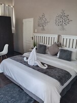 Deluxe Double Room Single Use, 1 Bedroom, City View | Free WiFi