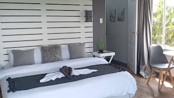 Deluxe Double Room, Garden View | Free WiFi