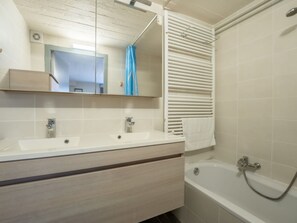 Hair dryer, towels