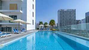 Unclassified image, 3 of 17, button - Business Bay - Sol Bay 1506 (Dubai)