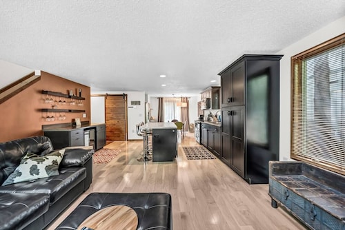 Holimont Townhouse 1/2 mile to village. Extremely close access to Holimont Bike Park!