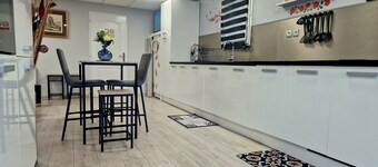 Peaceful apartment on a green estate 4KM from the center of vichy