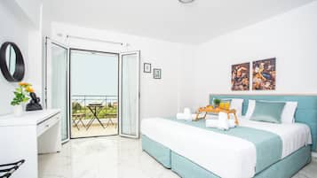 Athinais Suites A2 | Sengetøy av topp kvalitet, safe på rommet og individuelt dekorert