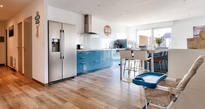 340m from beaches - House with garden for 12