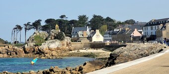 House 400m from the beach, for 6 people