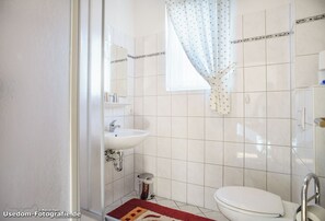 Hair dryer, towels