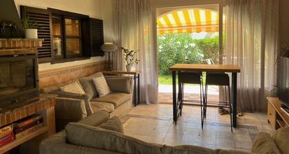 Villa Evelina 1 Minute to Beach Sleeps 8