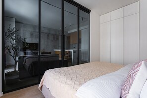 1 bedroom, blackout drapes, soundproofing, iron/ironing board - Boulevard 129 (Tashkent)