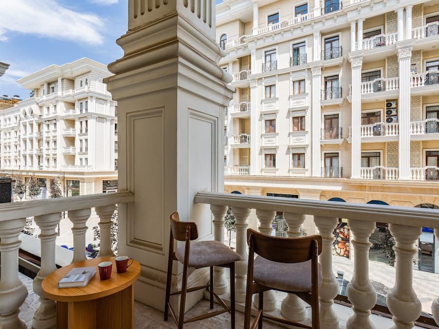 Apartamento de lujo, vistas al patio | Terraza o patio