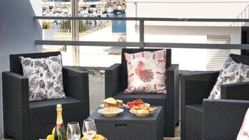 Appartamento, vista mare | Terrazza/patio