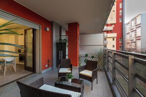 Deluxe-Apartment, Gartenblick | Terrasse/Patio