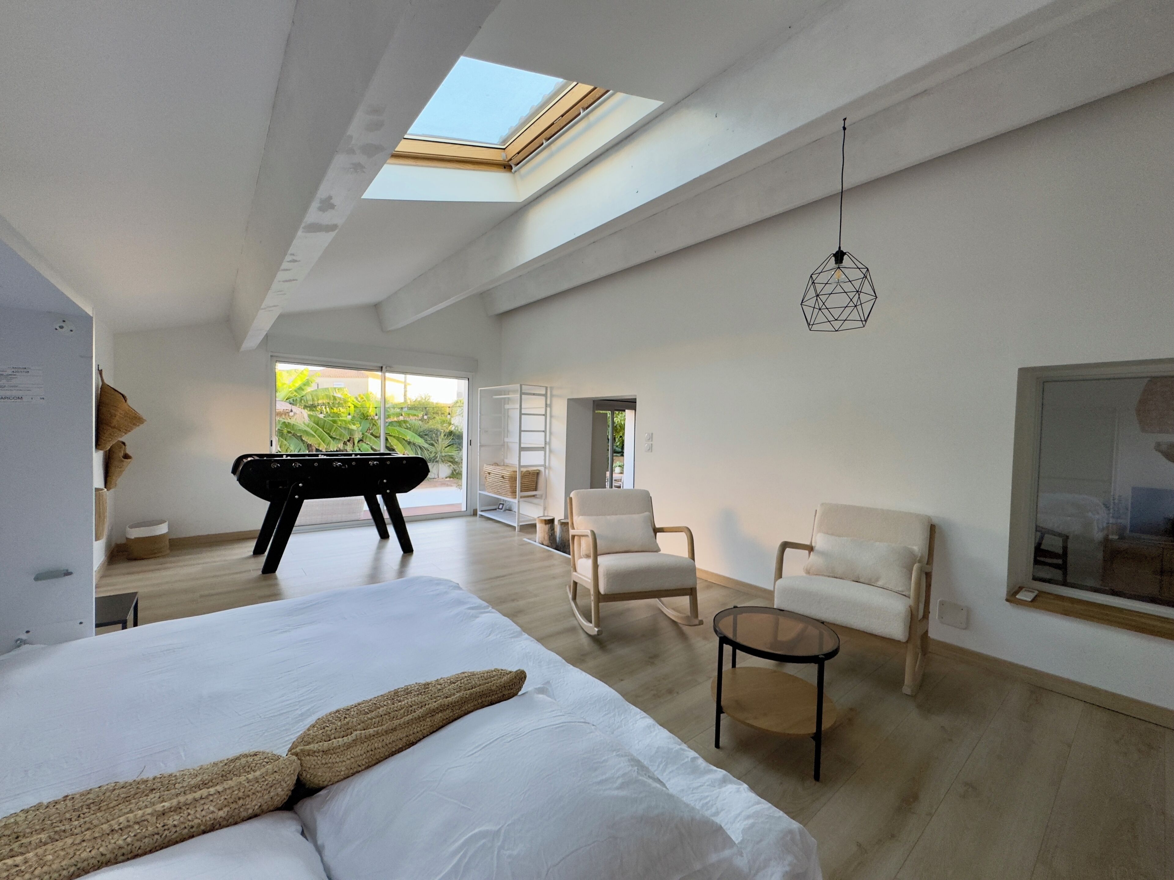 4 chambres, fer et planche à repasser, lit parapluie, Wi-Fi