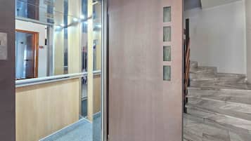 Elevator