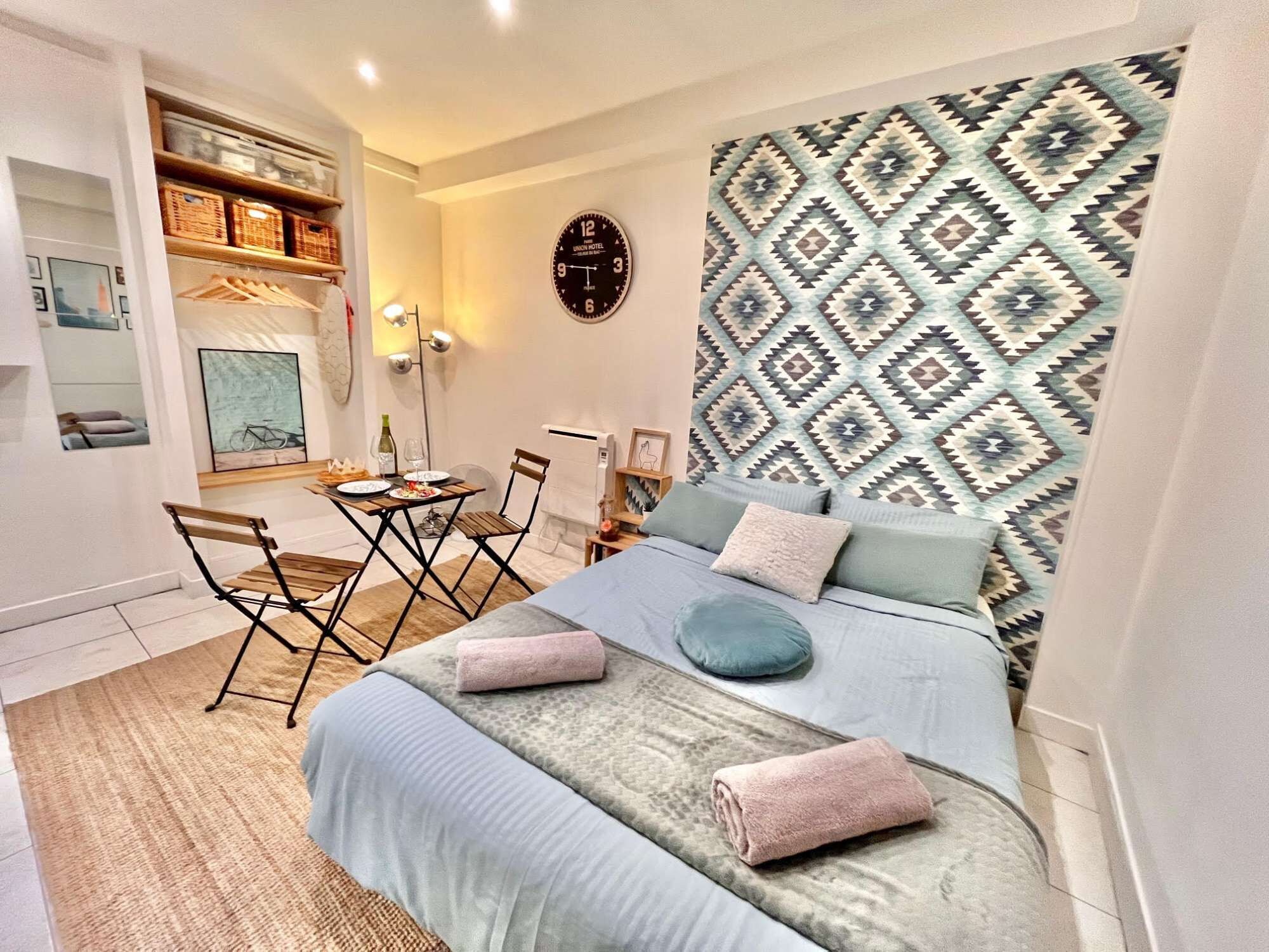 1 多间卧室、熨斗/熨衣板、WiFi、床单