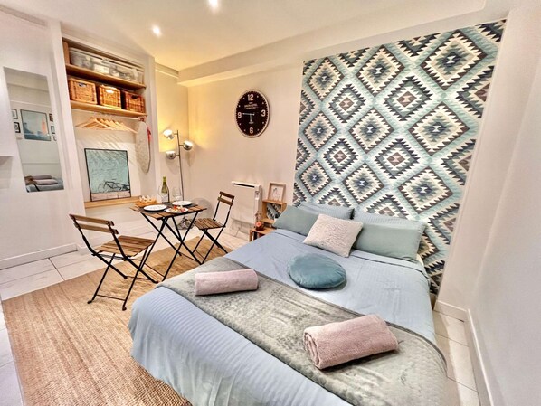 1 bedroom, iron/ironing board, WiFi, bed sheets