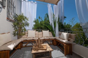 Appartement, vue jardin (Bord de Mer) | Extérieur