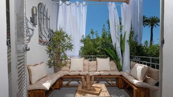 Departamento, vista al jardín (Bord de Mer) | Exterior