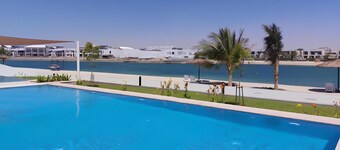 Luxury Villa in Marbella RAK