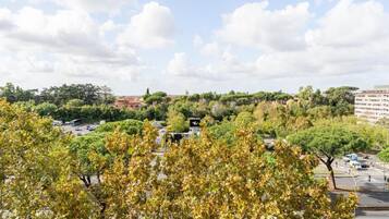 Chambre, 1 chambre, balcon, vue ville | Divers